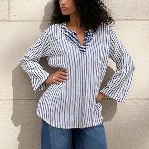 💜$5💜 Natural Threads Woman's Top